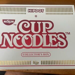HipDot x Cup Noodles Make Up Collection